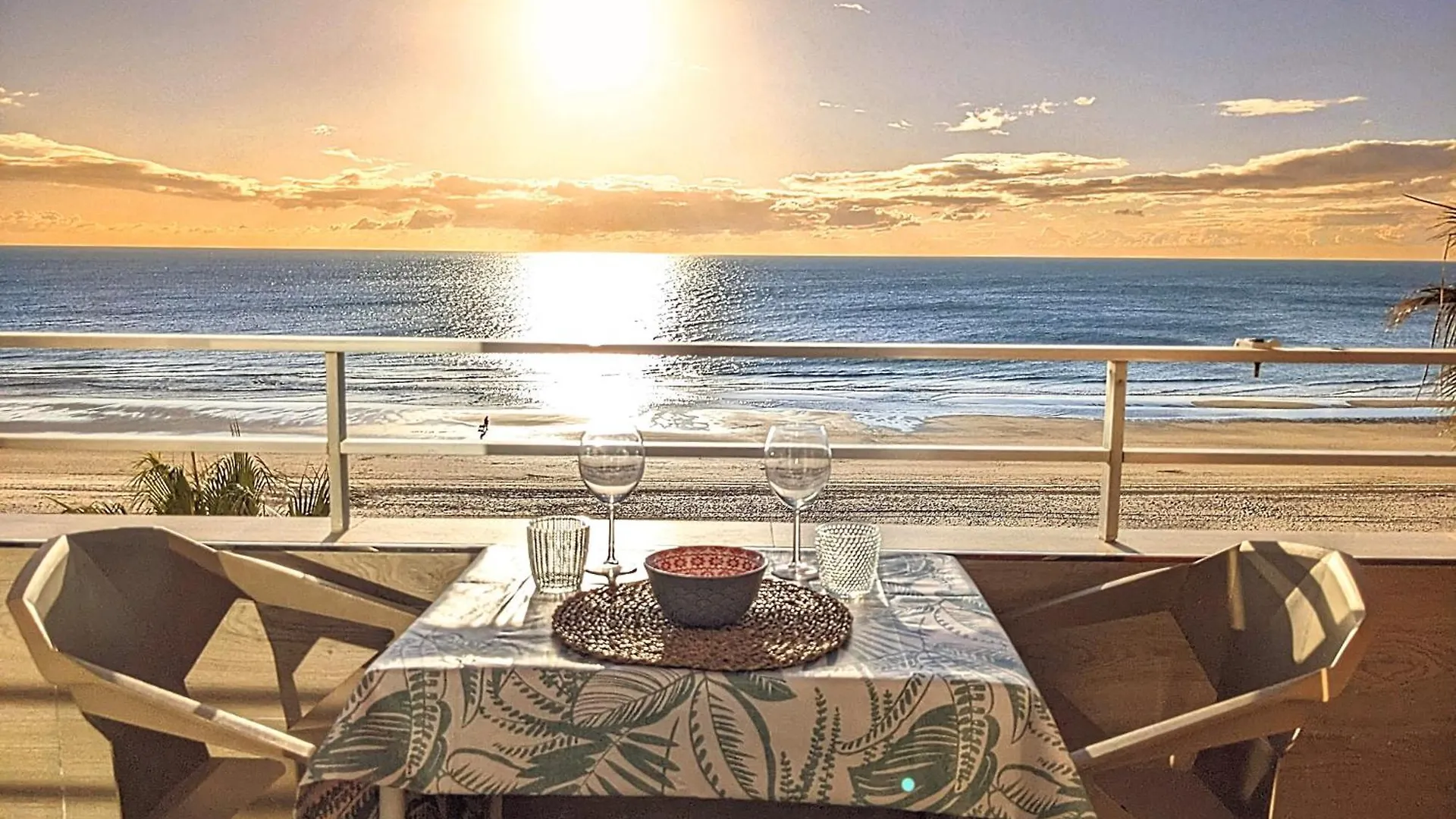 Apartamento en la playa con garaje Cádiz España